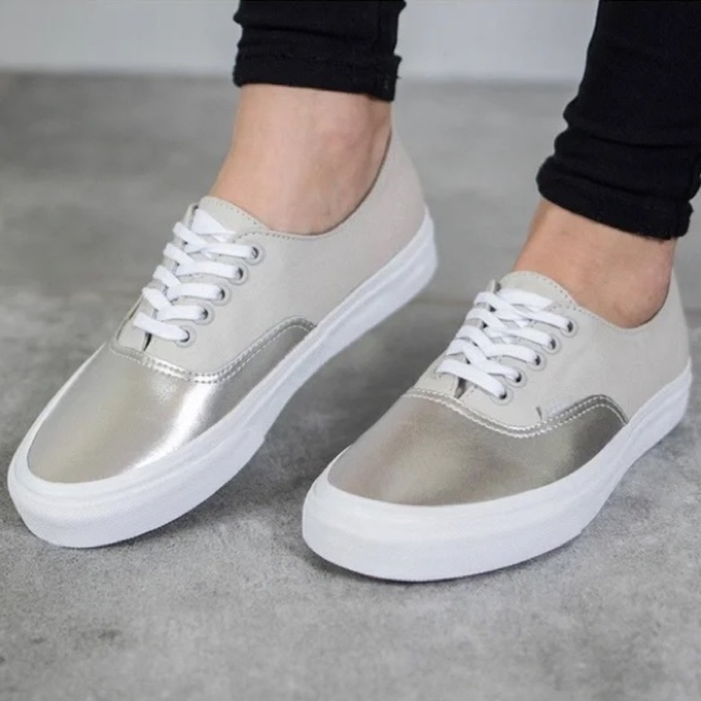 VANS AUTHENTIC DECON (METALLIC CANVAS)